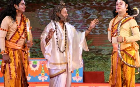 ऐशबाग रामलीला में वनवास से सीता हरण तक का मंचन:श्रीराम, सीता और लक्ष्मण के वनवास से जटायु प्रसंग तक की लीला दिखाई