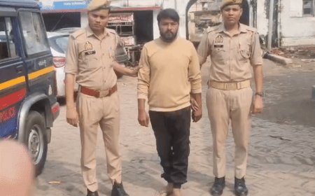 बरेली में माइक्रोफाइनेंस कंपनी के 5.31 लाख रुपये हड़पे:एरिया मैनेजर गिरफ्तार, 38 ग्राहकों से किस्त-लोन बंद कराने के नाम पर वसूली