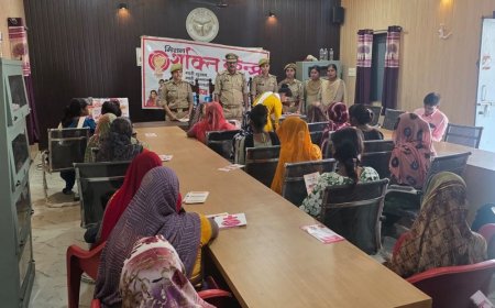महिलाओं को सुरक्षा के प्रति जागरूकता कार्यक्रम:घरेलू हिंसा से साइबर अपराध तक, महिलाओं को पुलिस सेवाओं की जानकारी दी
