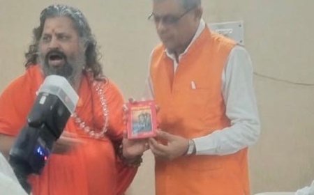 वन मंत्री से मिले योगीराज संतोष दास:मथुरा से जुड़े वन विभाग के मुद्दों पर चर्चा की