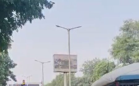 मुरादाबाद में टेम्प्रेचर 33°C:तेज धूप निकली, रुक-रुक कर हवा बह रही, बारिश नहीं होगी