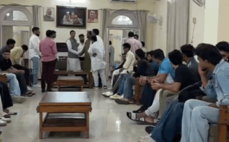 मेरठ में Gen Z से मिले रालोद प्रदेश अध्यक्ष- एशवर्या:खेल और रोजगार के मुद्दों पर हुई बात बोले- युवाओं के मुद्दों पर गंभीर है पार्टी
