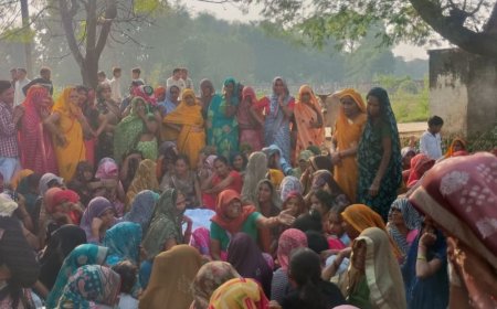 फिरोजाबाद में तीन बहनों की एक साथ उठी अर्थी:बेटियों का चेहरा देख मां बेहोश, बोली- बेटों को राखी कौन बांधेगा, कार ने 5 को रौंदा था