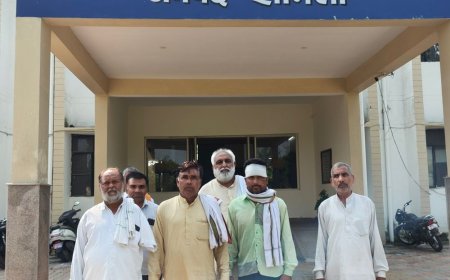 गाली देने से रोका तो युवक को लाठी-डंडों से पीटा:गांव वालों के आने पर धमकी देकर भागे, जिला अस्पताल रेफर