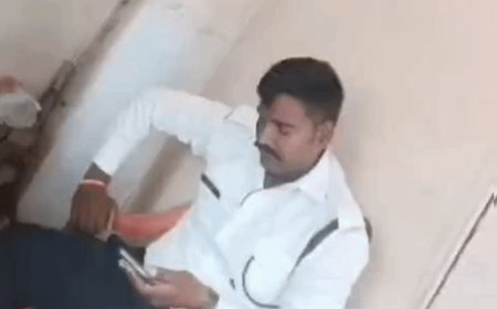 लखनऊ में टीएसआई और सिपाही ने 500 रुपए घूस ली:वीडियो सामने आने के बाद सस्पेंड हुए, विभागीय जांच का आदेश