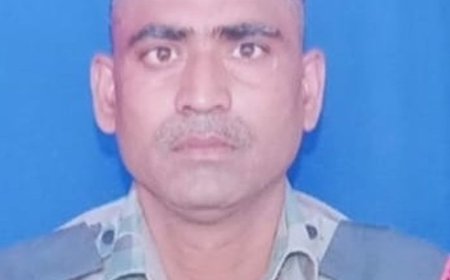 अमेठी में सड़क हादसे में रिटायर्ड फौजी की मौत:BHEL में गार्ड के पद पर तैनात थे, ड्यूटी पर जाते समय हुआ हादसा