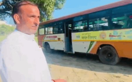 विरोध के बाद लोहियानगर से रोडवेज ने वापस बुलाईं बसें:प्राधिकरण की जमीन पर बने बस अड्‌डे पर 38 दिन से जारी है किसानों का धरना