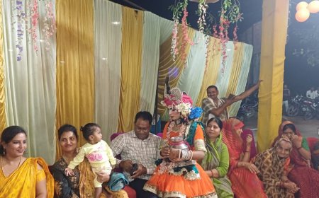 कानपुर के घाटमपुर में नवरात्रि की धूम:सभासद सत्यम चौहान के पंडाल में गूंज रहे मां के जयकारे, आज होगा विशाल भंडारा