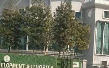 MDA अधिकारी बनकर अवैध वसूली, थाने में शिकायत:गैंग ने मुरादाबाद विकास प्राधिकरण के फर्जी आईकार्ड बनाए; पहले भी आईं ऐसी कई शिकायतें