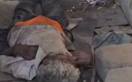 मेरठ में तेजगढ़ी चौराहे पर अज्ञात शव मिला:कई घंटे सड़क किनारे पड़ा रहा, पहचान और मौत की वजह साफ नहीं
