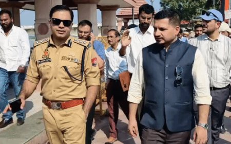 दीपोत्सव के लिए 10 लाख दीपक तैयार होकर पहुंचे:डीएम-एसएसपी और नगर आयुक्त ने संयुक्त रूप से स्थलीय निरीक्षण किया