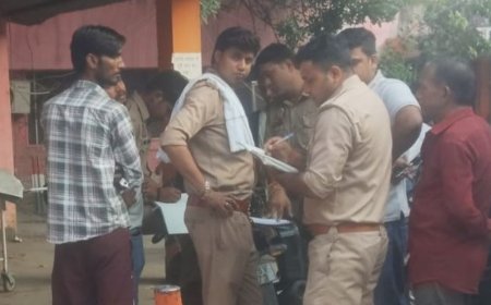 70 साल की महिला का घर में मिला शव:अकेले रहती थीं, मौत की वजह साफ नहीं; पुलिस जांच में जुटी