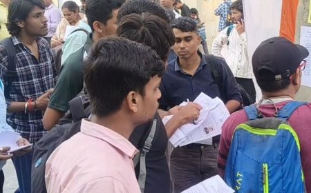 मथुरा में 10450 अभ्यर्थियों ने छोड़ी PET परीक्षा:करंट अफेयर्स के सवालों ने उलझाया, 33 केंद्रों पर  हुआ एग्जाम