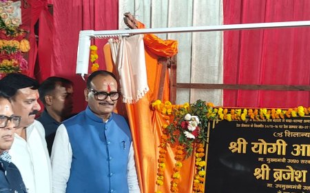 ब्रजेश पाठक बोले- सपा ने 'वन डिस्ट्रिक्ट, वन माफिया' दिया:सीतापुर में दो पुलों का भूमिपूजन कर कांग्रेस और सपा पर साधा निशाना
