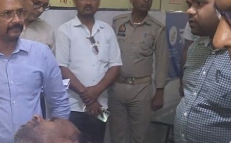 डीएम ने सीएचसी में टूटी बाउंड्री और अतिक्रमण देखा:हमीरपुर में जनवरी तक 50 बेड के क्रिटिकल केयर अस्पताल का निर्माण पूरा करने के निर्देश