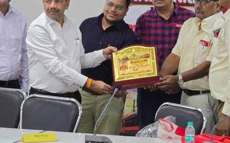 एनसीआरएमयू की 57वीं पीएनएम बैठक:सेवानिवृत्ति पर महेश चंद्र सम्मानित, परिसर में लगाए पौधे