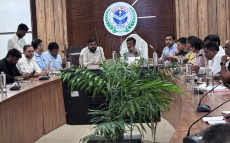 गोरखपुर में ‘अर्नब’ तूफान का रेड अलर्ट:नगर निगम ने रद्द की कर्मचारियों की छुट्टियां, 24 घंटे होगी निगरानी