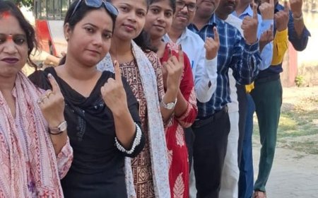 प्रतापगढ़ में स्नातक-शिक्षक चुनाव के लिए वोटिंग जारी:प्रतापगढ़ के 38 केंद्रों पर सुबह से पहुंच रहे मतदाता, सांसद ने की अपील