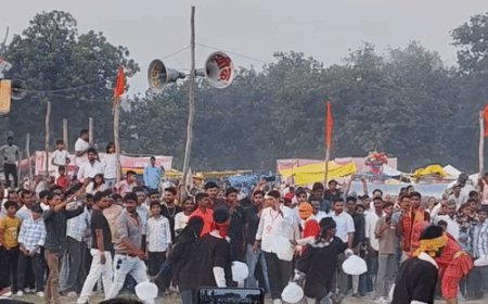 कौशांबी में 247 साल पुराना कुप्पी युद्ध:राम की सेना ने रावण को हराया, भगवा और काले वस्त्रों में आमने-सामने आईं दोनों सेनाएं