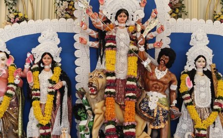 दुर्गा पूजा की भव्य प्रतिमा स्थापित:कृष्णा पार्क में चौथी बार विराजीं मां दुर्गा, डांडिया महोत्सव को लेकर उत्साह