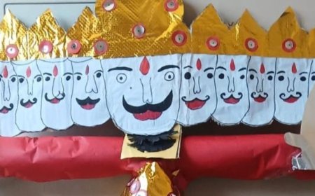 दशहरे को लेकर बच्चों में उत्साह:कमला रेजीडेंसी में नन्हे-मुन्ने आज शाम छह बजे करेंगे रावण दहन