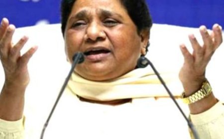 खड़गे के बयान पर मायावती की नसीहत:बोलीं- नेताओं की बयानबाजी से राजनीतिक माहौल हुआ जहरीला, गरीबी–बेरोजगारी और महंगाई पर ध्यान देने की जरूरत