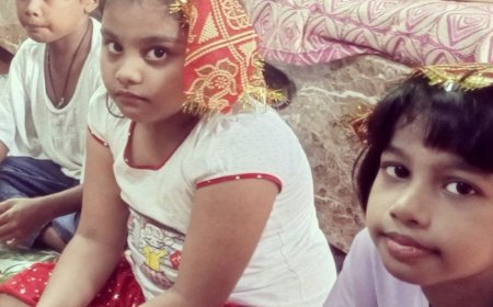 वाराणसी में कन्या पूजन का आयोजित:चरण धोकर किया विधि-विधान पूजन, भोजन कराकर उपहार संग लिया आशीर्वाद