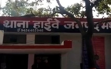 मथुरा में कॉलोनी के साझेदारों में फायरिंग:पैसों के लेनदेन को लेकर हुए विवाद में पार्टनर के पेट में लगी गोली, हालत नाजुक