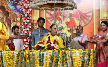 रानीगंज में श्रीमद्भागवत कथा:भक्ति भाव में डूबे श्रद्धालु, कलश यात्रा के बाद कथा का श्रवण जारी