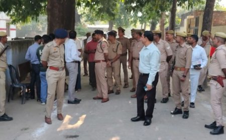 मैनपुरी में एमएलसी चुनाव के लिए मतदान शुरू:25 केंद्रों पर 14,746 मतदाता करेंगे वोट, सीसीटीवी से निगरानी