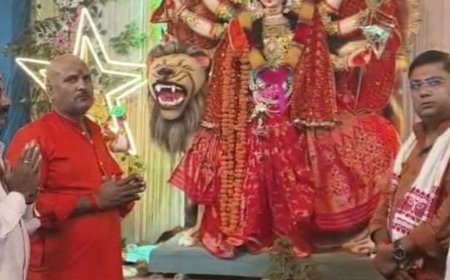 महानवमी पर भंगवा चुंगी में भंडारा:दुर्गा पूजा पंडाल में हवन-पूजन के बाद देर रात तक बंटा प्रसाद