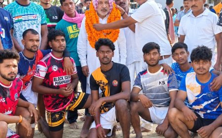 मऊ में कबड्डी प्रतियोगिता:गाजीपुर की टीम ने मधुबन को हराकर अगले चरण में किया प्रवेश