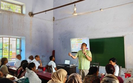 अम्बेडकरनगर में 5500 कर्मचारी संभालेंगे जनगणना-2027 की जिम्मेदारी:126 बैचों में पर्यवेक्षकों को दी जा रही है ट्रेनिंग, 16 नवंबर से स्व-गणना