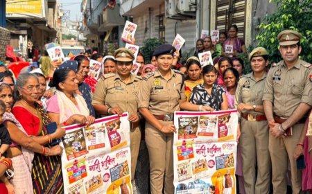 मिशन शक्ति से महिलाओं को मिला सुरक्षा का भरोसा:गाजियाबाद में ACP प्रिया श्रीपाल ने महिलाओं की चौपाल लगाकर जागरूक किया