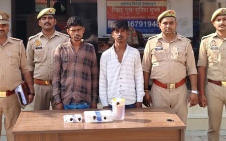 गोंडा में घर से चोरी करने वाले दो आरोपी गिरफ्तार:आरोपियों के पास से 5,464 रुपए व सोने-चांदी के जेवरात बरामद