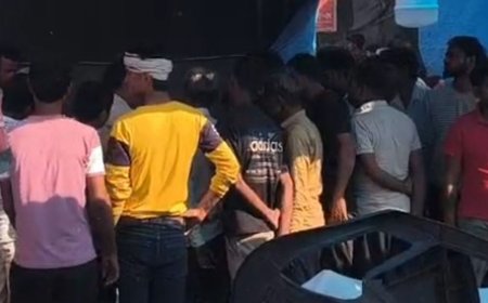 रामलीला मैदान में मोबाइल न देने पर दुकानदार की पिटाई:दो उंगलियां तोड़ीं, दुकानदारों ने दुकानें बंद कर सुरक्षा बढ़ाने की मांग की