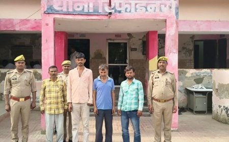 मथुरा में जुआ खेलते 4 लोग गिरफ्तार:रिफाइनरी पुलिस ने 2530 रुपये और ताश की गड्डी बरामद की