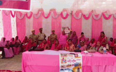 मिशन शक्ति के तहत मार्टिनगंज में लगा पिंक समाधान दिवस:महिला फरियादियों की सुनी गईं समस्याएं, सीडीओ और एसपी सिटी भी रहे मौजूद
