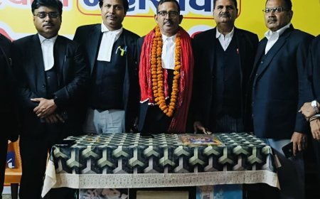 बार महासचिव ने की प्रेस वार्ता:अधिवक्ताओं के हित में अस्पतालों में अलग काउंटर और हेल्थ कार्ड की पहल
