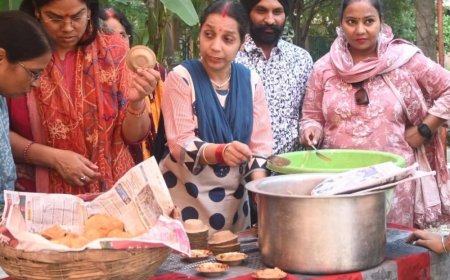 लखनऊ में मां पीतांबरा रसोई का भंडारा:प्रत्येक रविवार को चलेगी मां अन्नपूर्णा रसोई, शनिवार को सुंदरकांड