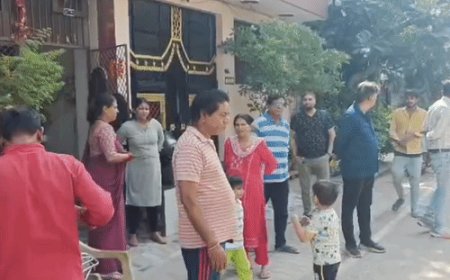 प्रेमी के साथ पति का कत्ल करना चाहती थी प्रिया:गाजियाबाद में पत्नी ने सीनियर एकाउंटेंट पर कराए चाकू से वार, दोनों पर FIR