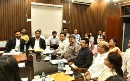 हापुड़ में 1 नवंबर को मेगा विधिक सेवा शिविर लगेगा:जिला विधिक सेवा प्राधिकरण ने अधिकारियों को दिए निर्देश, गांव-शहरों में लगेंगे पूर्व शिविर