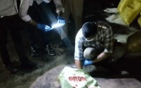 बरेली में नकली खाद बनाने वाली बड़ी फैक्ट्री का भंडाफोड़:250 रुपए की लागत से तैयार कर 1400 में बेचते थे, भारी स्टॉक जब्त किया
