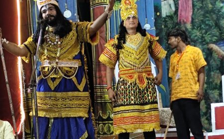 कोंच में राम-भरत मिलाप का भावपूर्ण मंचन:दर्शकों की आंखें की नम, भाईचारे का दिखा अनुपम उदाहरण