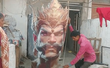 अयोध्या में फीट का रावण पुतला तैयार:35 साल से रावण बना रहे लखन पेंटर, 20 दिन में तैयार हुआ रावण