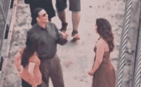 ऋषिकेश में अक्षय कुमार-राशि खन्ना ने की शूटिंग:दोनों को देखने उमड़े प्रशंसक, देहरादून-मसूरी के बाद अब योग नगरी पहुंची फिल्म यूनिट