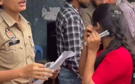 फर्रुखाबाद में PET अभ्यर्थियों की मेटल डिटेक्टर से जांच:22 केंद्रों पर परीक्षा, कंगन और ईयर रिंग भी उतरवाए, हुई बायोमेट्रिक जांच