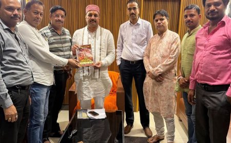 संभल में मां भगवती की शोभायात्रा की तैयारियां:18 अक्टूबर को होगा आयोजन, झांकियां अखाड़े बनेंगे मुख्य आकर्षण