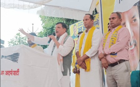 उत्तर प्रदेश को विकास चाहिए, हिंदू-मुस्लिम की राजनीति नहीं::आप सांसद संजय सिंह जन-आक्रोश रैली में भाजपा सरकार पर साधा निशाना मांगा जवाब