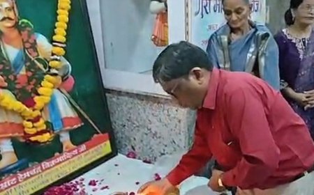 मथुरा भार्गव सभा ने मनाया सम्राट हेमचंद्र विक्रमादित्य दिवस:समाज के लोगों ने सम्राट के जीवन और योगदान पर विचार रखे